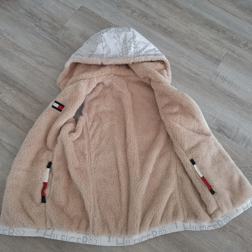 Reversible Vest - Picture 7 of 7